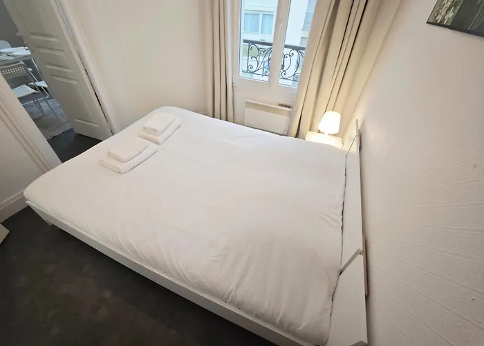 Beaugrenelle 1-min Walk Elegant 2p Flat